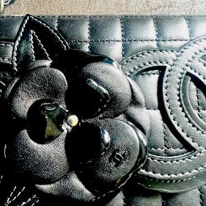 Flawless breathtaking rare Chanel gardenia handbag